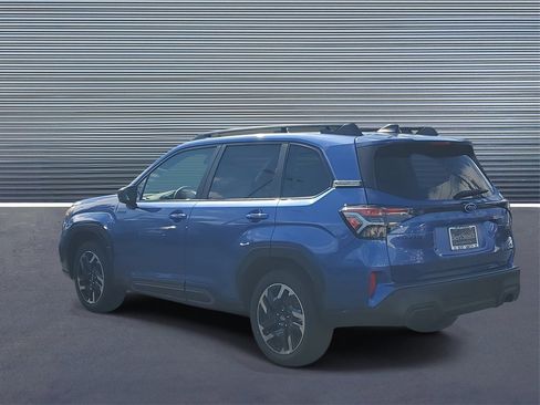 New 2025 Subaru Forester Limited image 4