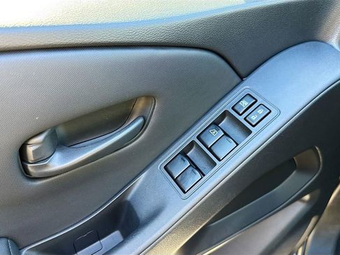 Used 2024 Nissan Frontier S image 17