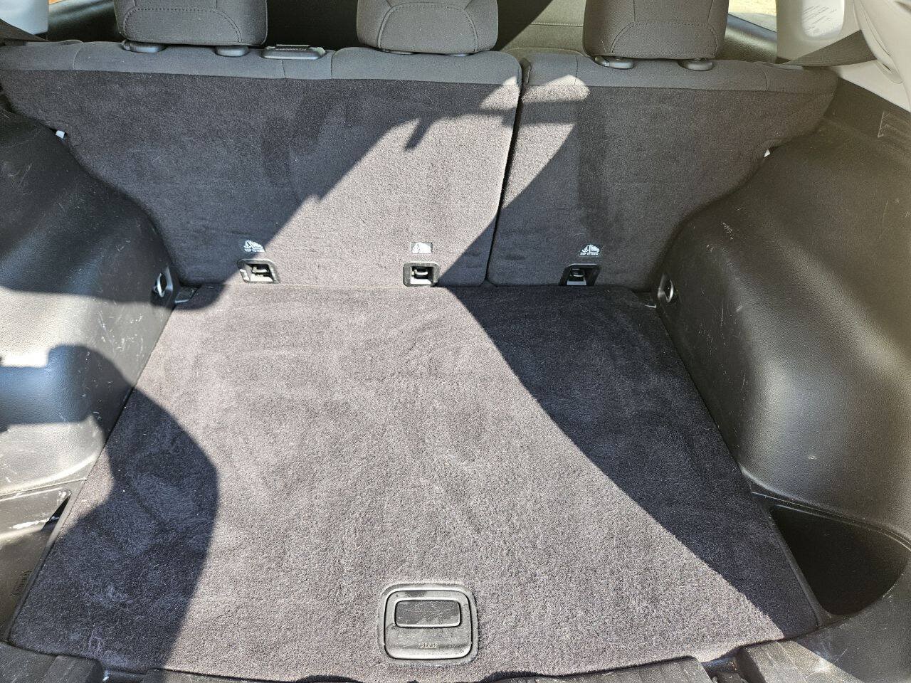 Used 2019 Jeep Compass Sport FWD image 4