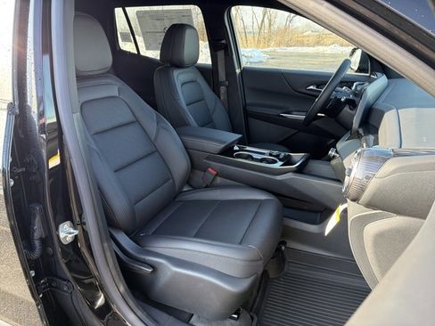 New 2026 Chevrolet Equinox LT image 32