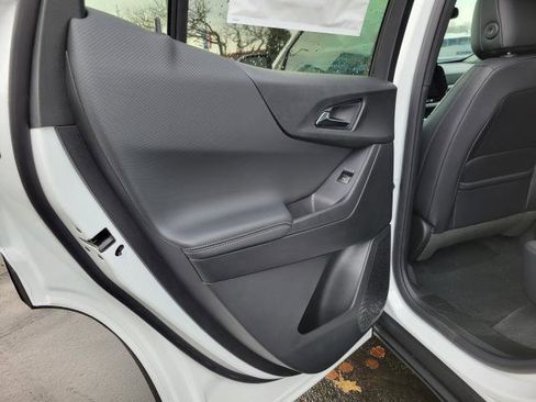 New 2026 Chevrolet Equinox LT w/ Convenience Package II image 22