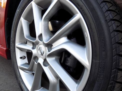 Used 2013 Nissan Sentra SR image 8