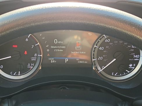 Used 2023 Toyota Highlander L image 26