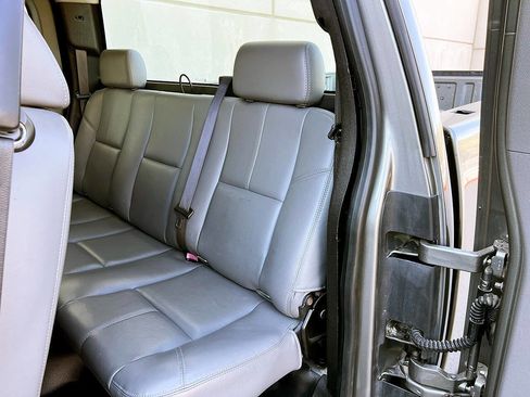 Used 2007 Chevrolet Silverado 1500 W/T image 38