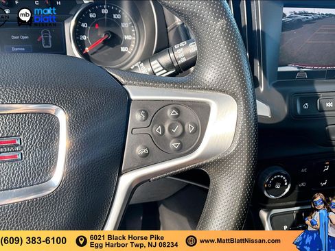 Used 2023 GMC Terrain SLE w/ Elevation Edition AWD/4WD image 17