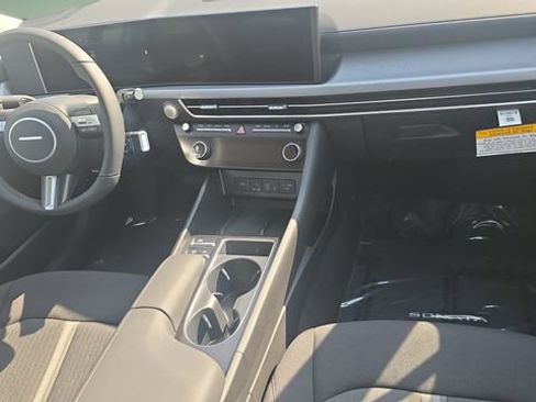 Used 2026 Hyundai Sonata SEL FWD image 12