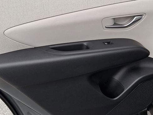 New 2026 Hyundai Tucson SEL image 8