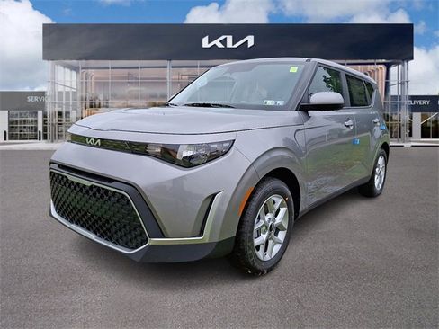 New 2025 Kia Soul LX image 2