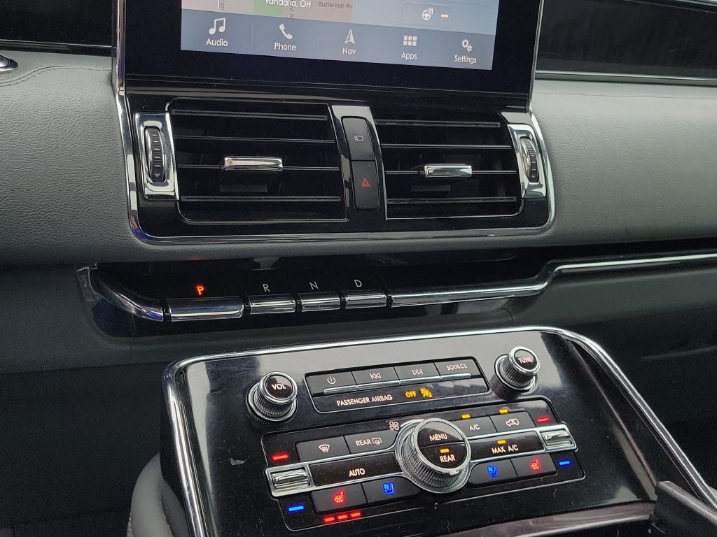 Certified 2019 Lincoln Navigator Reserve AWD/4WD image 28
