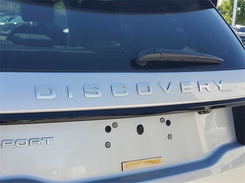 New 2025 Land Rover Discovery Sport S image 10