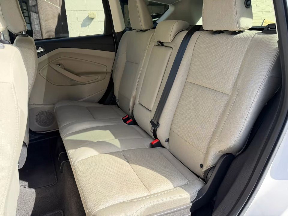 Used 2019 Ford Escape SE AWD/4WD image 12