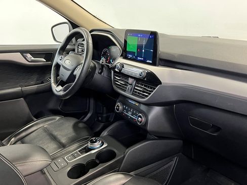 Used 2020 Ford Escape SEL image 14