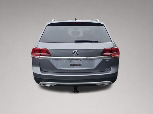 Used 2018 Volkswagen Atlas S FWD image 5