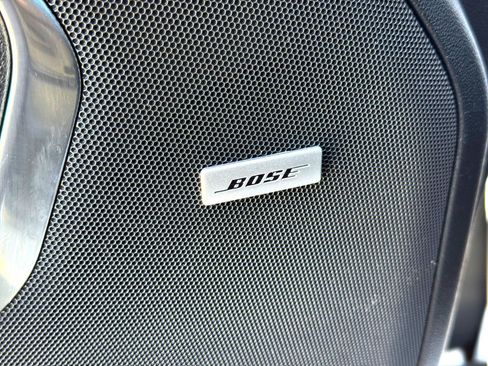 Used 2023 Chevrolet Suburban Premier w/ Advanced Technology Package image 16