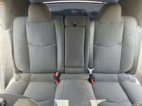 Used 2013 Chrysler 200 Touring FWD image 16