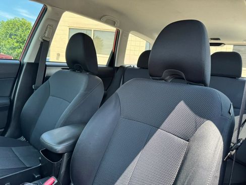 Used 2011 Subaru Forester 2.5X AWD/4WD image 21