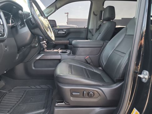 Used 2022 GMC Sierra 1500 Denali w/ Driver Alert Package II AWD/4WD image 18