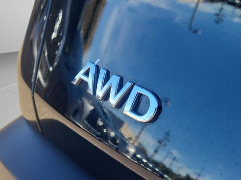 Certified 2025 INFINITI QX60 Pure image 34