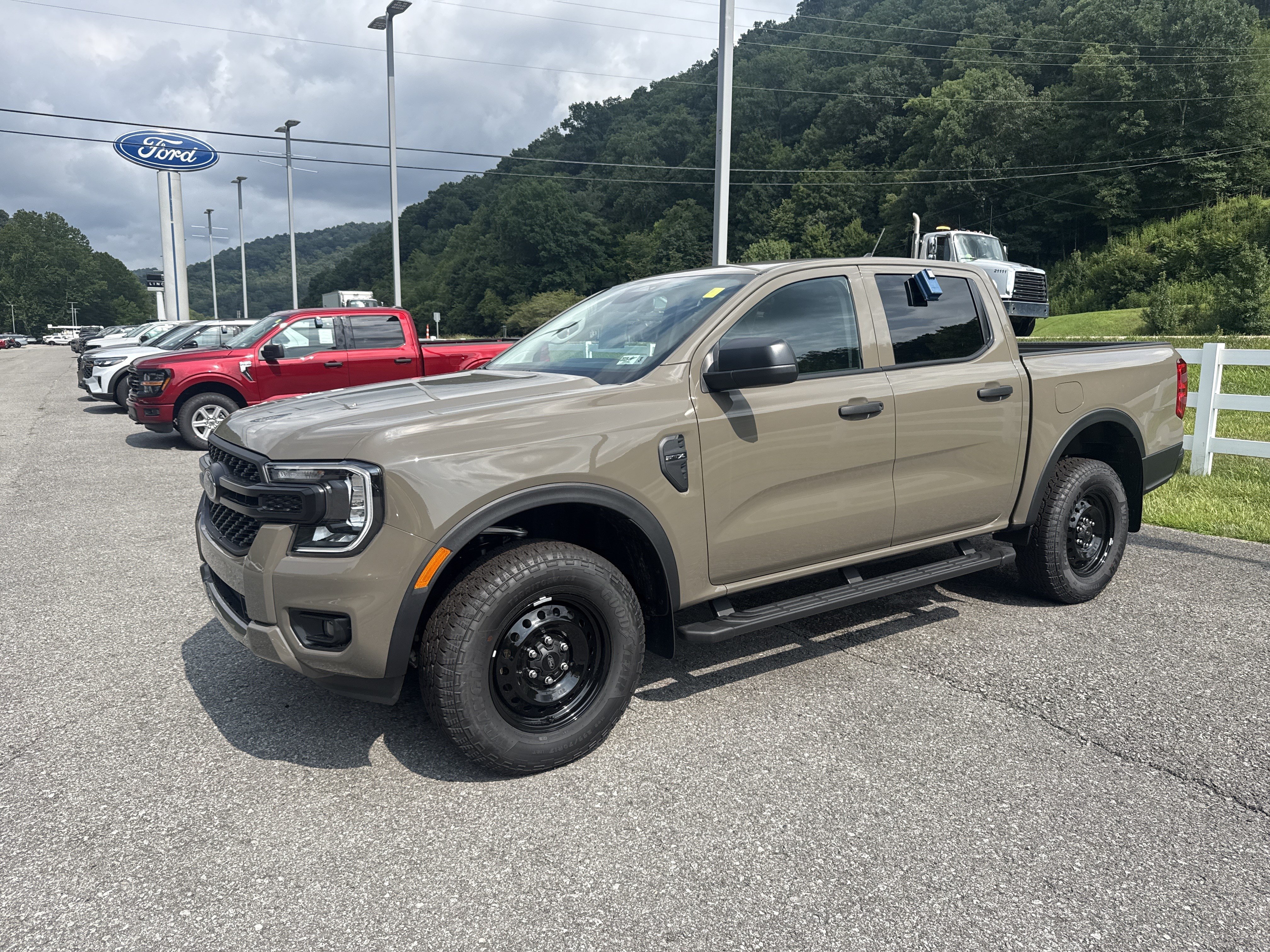New 2026 Ford Ranger XL w/ Trailer Tow Package RWD image 20