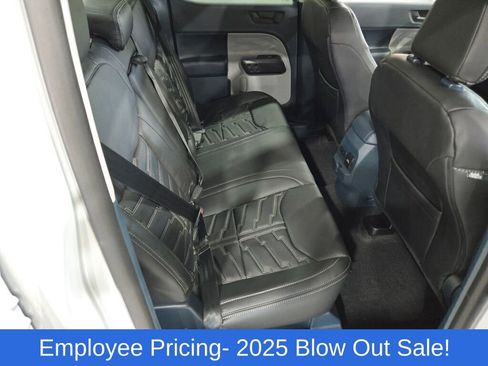 New 2025 Ford Maverick XLT w/ XLT Luxury Package AWD/4WD image 10