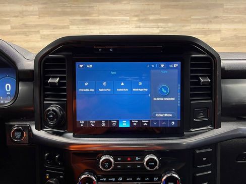 Used 2025 Ford F150 Lariat w/ Equipment Group 501A Mid image 19