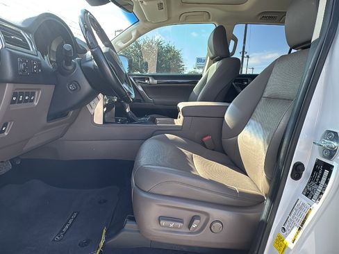 Used 2021 Lexus GX 460 Premium image 9