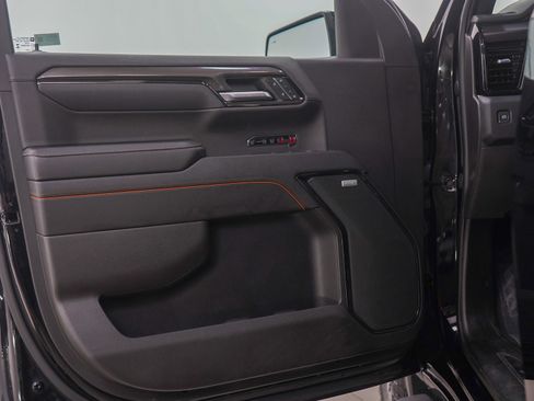 Used 2023 GMC Sierra 1500 AT4 w/ AT4 Premium Package AWD/4WD image 21