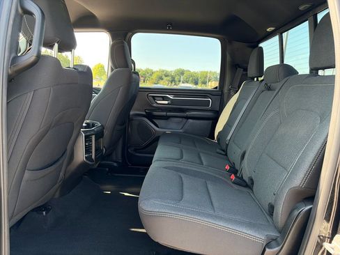 Used 2019 RAM 1500 Big Horn AWD/4WD image 29
