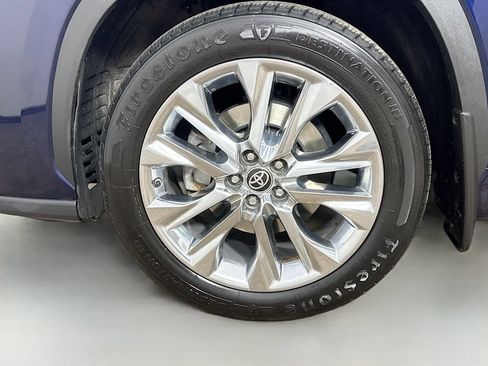Used 2020 Toyota Highlander Limited AWD/4WD image 42