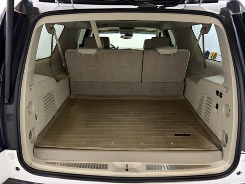 Used 2018 GMC Yukon XL Denali image 12