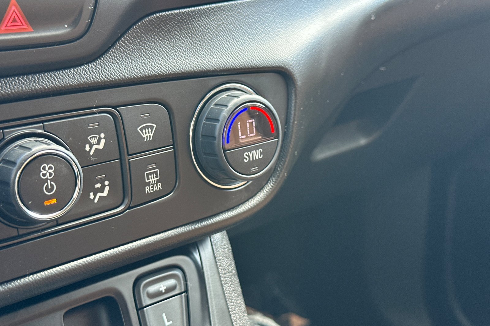 Used 2021 GMC Terrain SLT AWD/4WD image 30