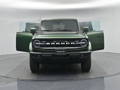 Used 2025 Ford Bronco Outer Banks image 34