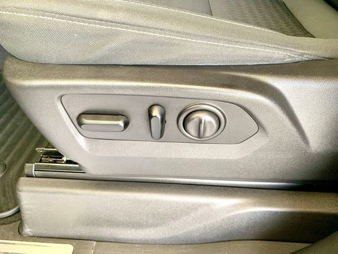 Used 2021 Chevrolet Silverado 1500 RST RWD image 42