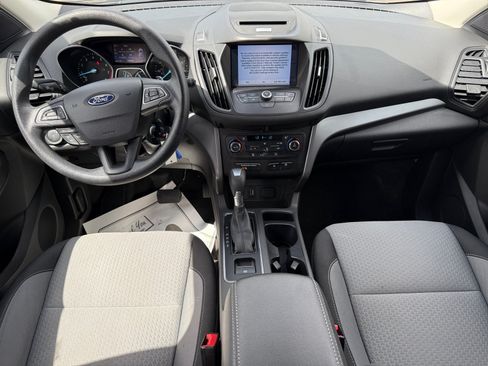 Used 2017 Ford Escape SE w/ Equipment Group 201A AWD/4WD image 13
