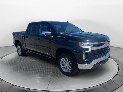 New 2025 Chevrolet Silverado 1500 LT image 8