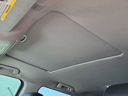 Used 2015 Chevrolet Tahoe LS AWD/4WD image 19