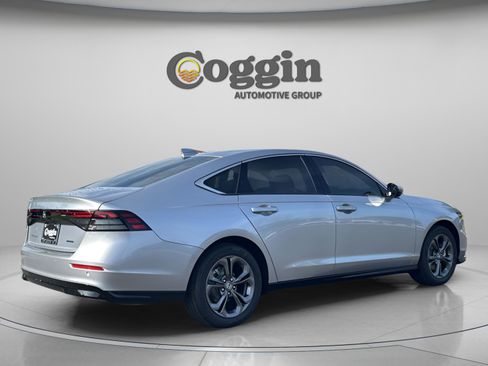 New 2025 Honda Accord EX-L image 6