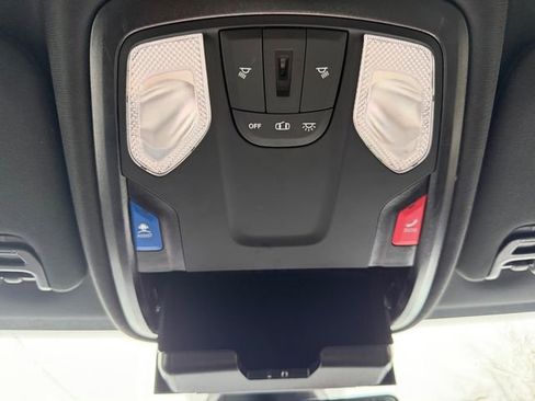 Used 2024 RAM 2500 Big Horn image 28