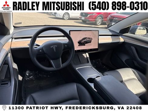 Used 2023 Tesla Model 3 Standard Range image 11