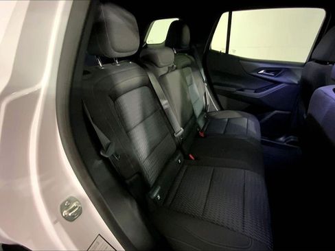 Used 2026 Chevrolet Equinox LT FWD image 23