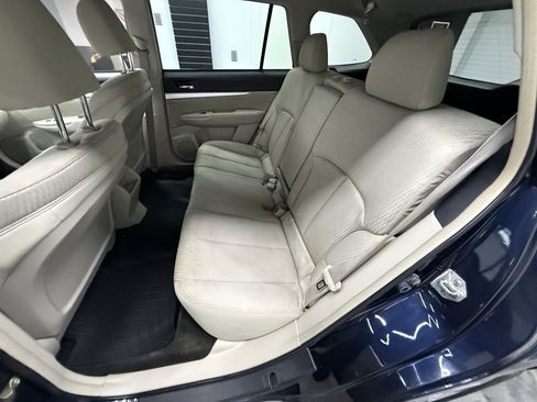 Used 2012 Subaru Outback 2.5i Premium w/ All-Weather Pkg image 23