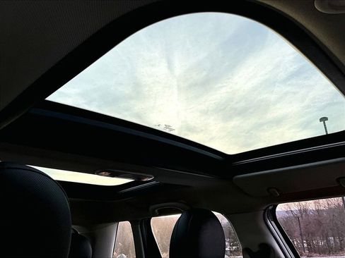 Used 2016 MINI Cooper S image 19