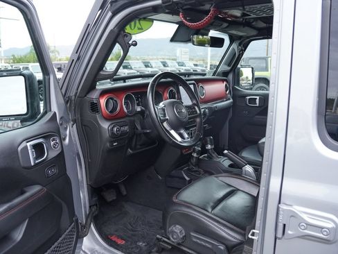 Certified 2020 Jeep Gladiator Rubicon AWD/4WD image 25