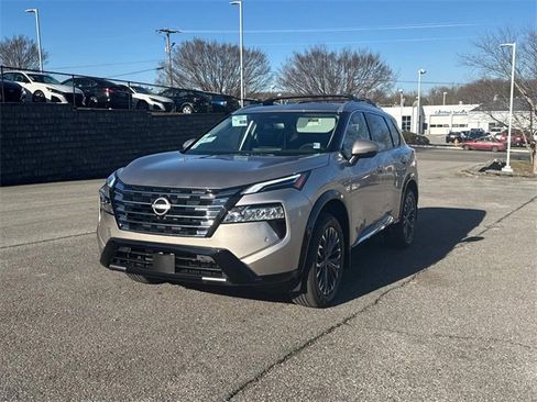 New 2026 Nissan Rogue Platinum w/ Platinum Premium Package image 8