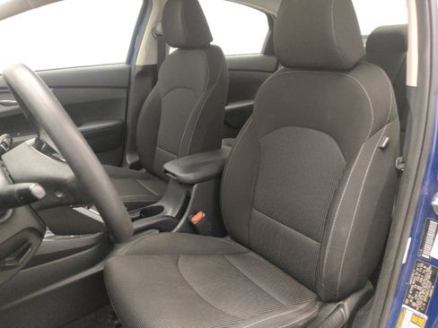 Used 2020 Kia Forte LXS FWD image 17