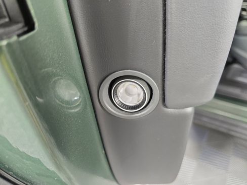 Used 2023 Rivian R1S Adventure image 29