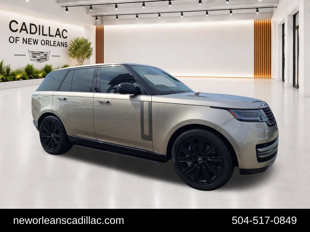 Used 2025 Land Rover Range Rover SE AWD/4WD image 1