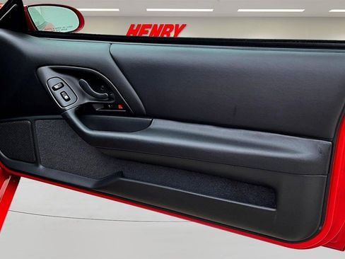 Used 2002 Chevrolet Camaro Z28 w/ SS Performance/Appearance Pkg image 27