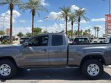 Used 2018 Toyota Tacoma SR w/ SR Convenience Package image 4