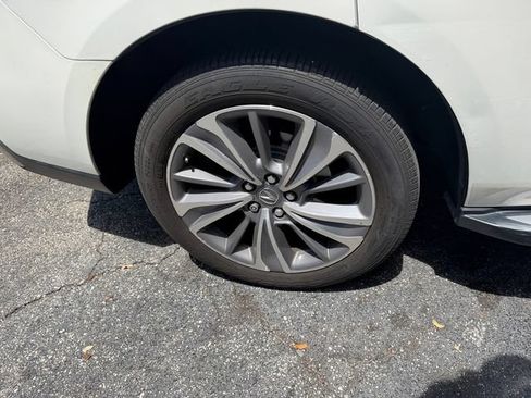 Used 2017 Acura MDX w/ Technology Package AWD/4WD image 5